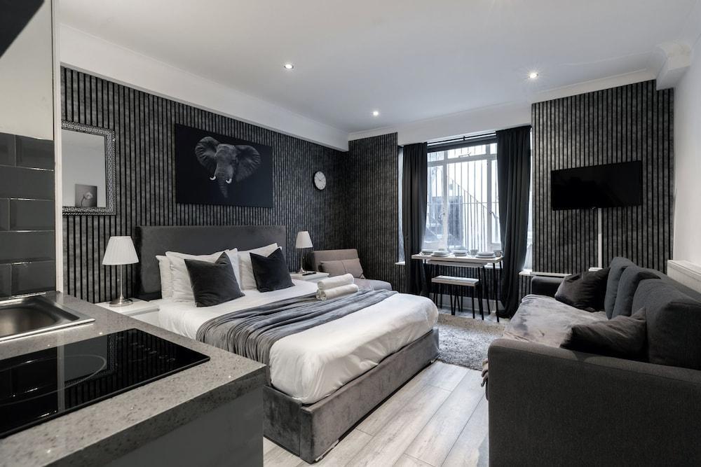 The Savers Hotel by PLI Room Type - Apartment, Private Bathroom (4)