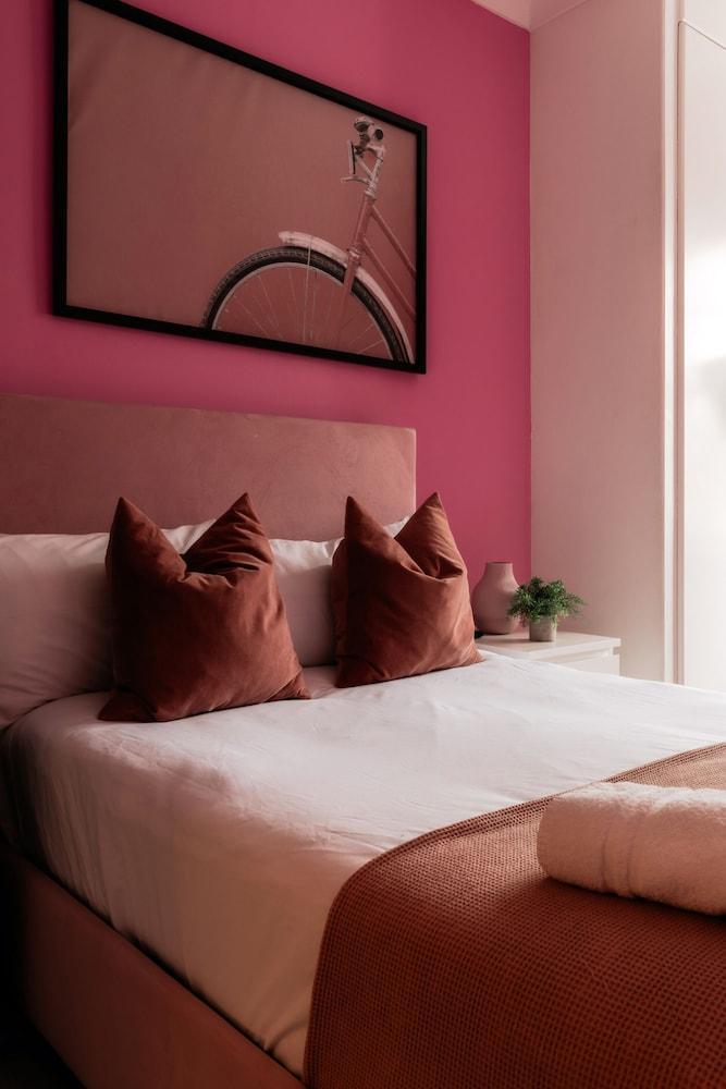 The Savers Hotel by PLI Room Type - Apartment, Private Bathroom (12)
