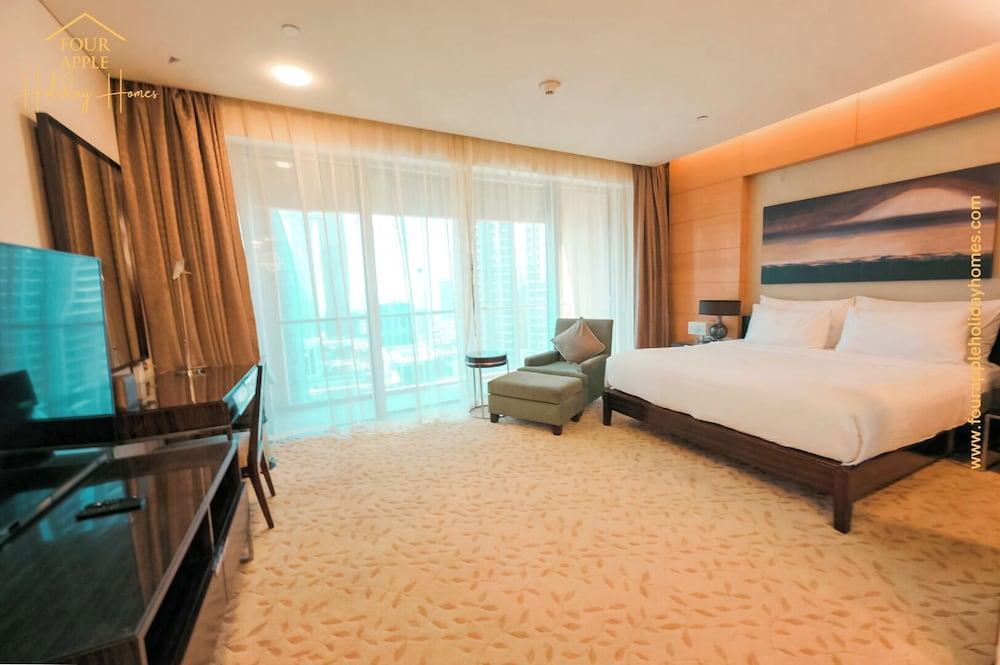 Studio with Thrilling Burj Khalifa View Room Type - Luxury Studio Suite, Balcony, City View