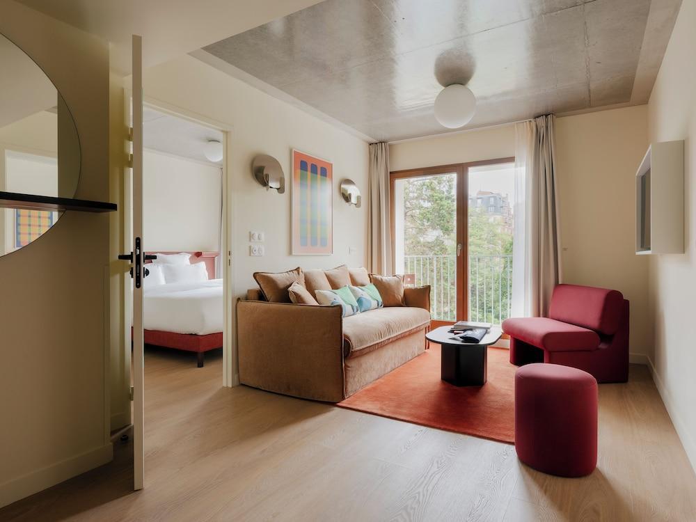 Edgar Suites - Église Room Type - Three-Bedroom Apartment with Balcony Edgar Suites - Église Room Type - Three-Bedroom Apartment with Balcony