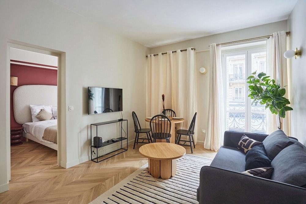 Sublim & NEW Apartement St Germain/notre Dame Room Type - Apartment