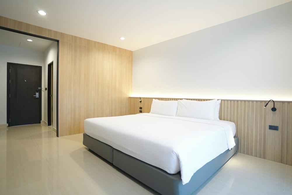 Manditel North Pattaya Room Type - Superior Double Room