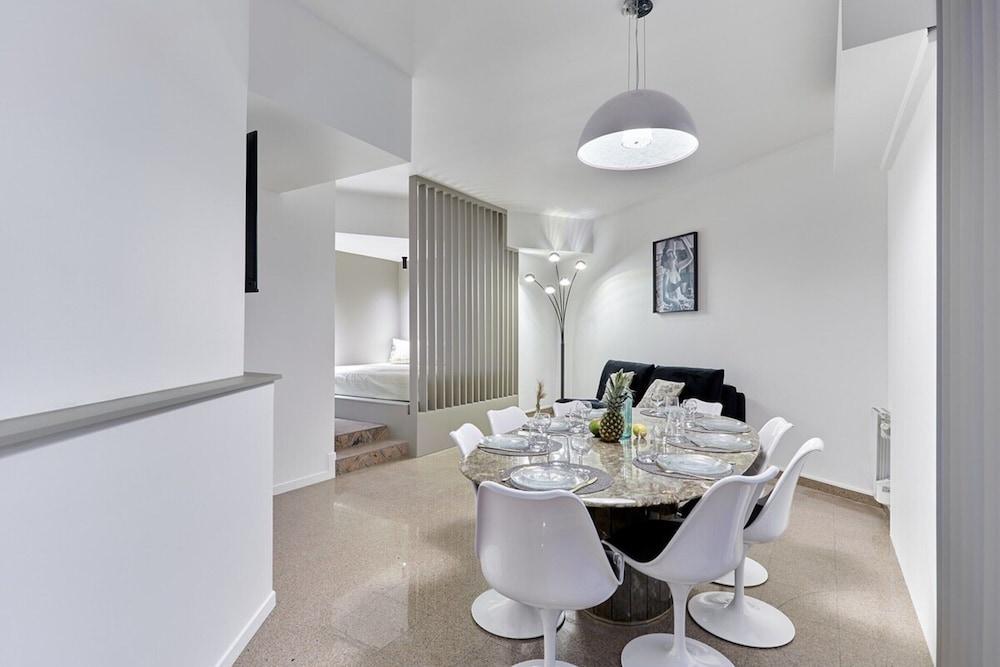 Modern Parisian Apartment Center of Paris Room Type - Apartment