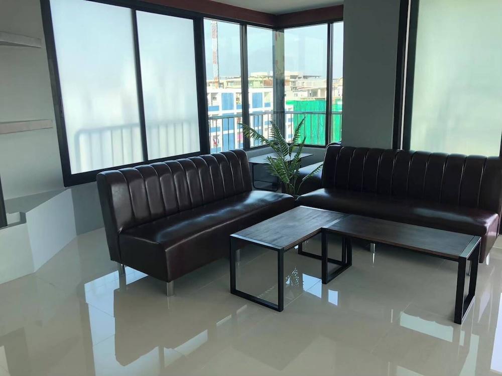 Cabanaz Pool Villa Room Type - Superior Room, City View