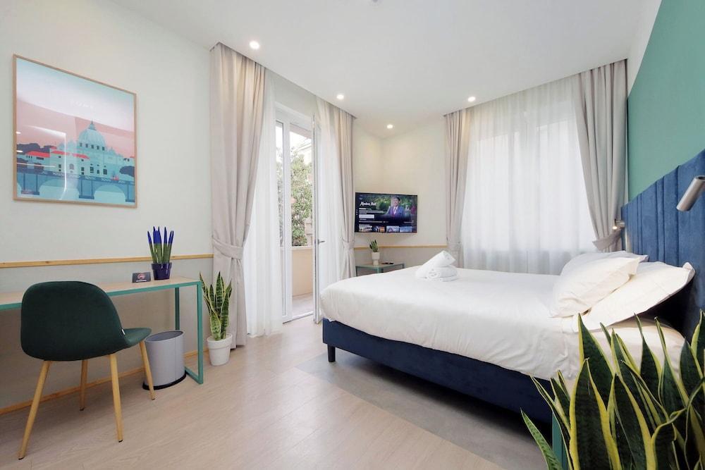Romagnosi 20 Room Type - Double Room, Balcony