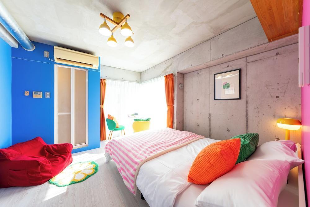 Stayloop Skytree Room Type - Romantic Double Room