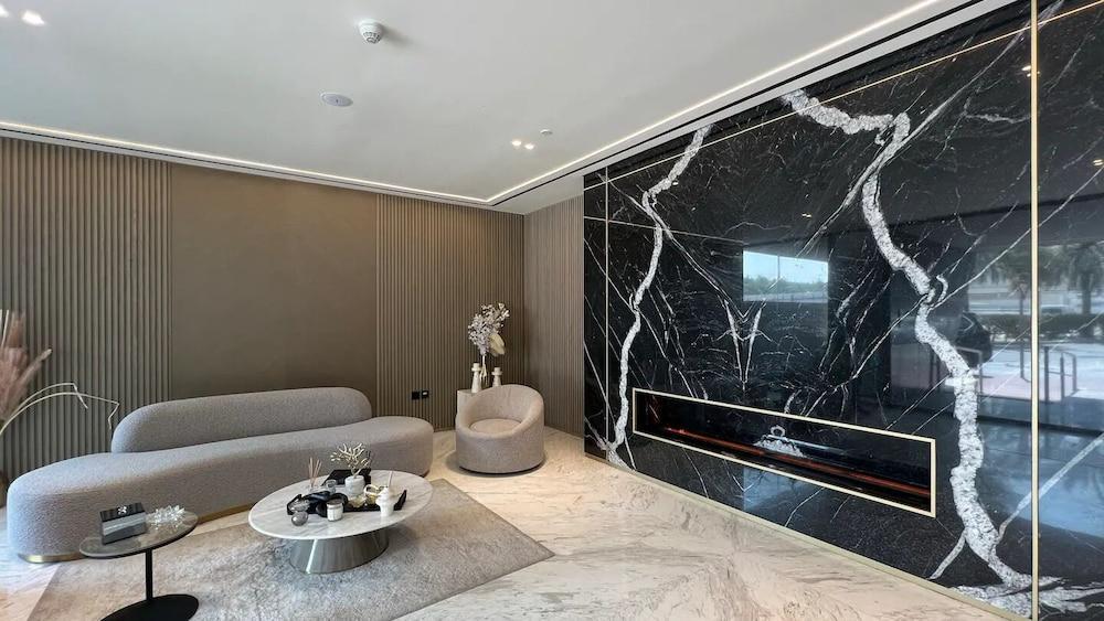 Elegant 1BR Stay in Binghatti Heights - Tap to explore photos