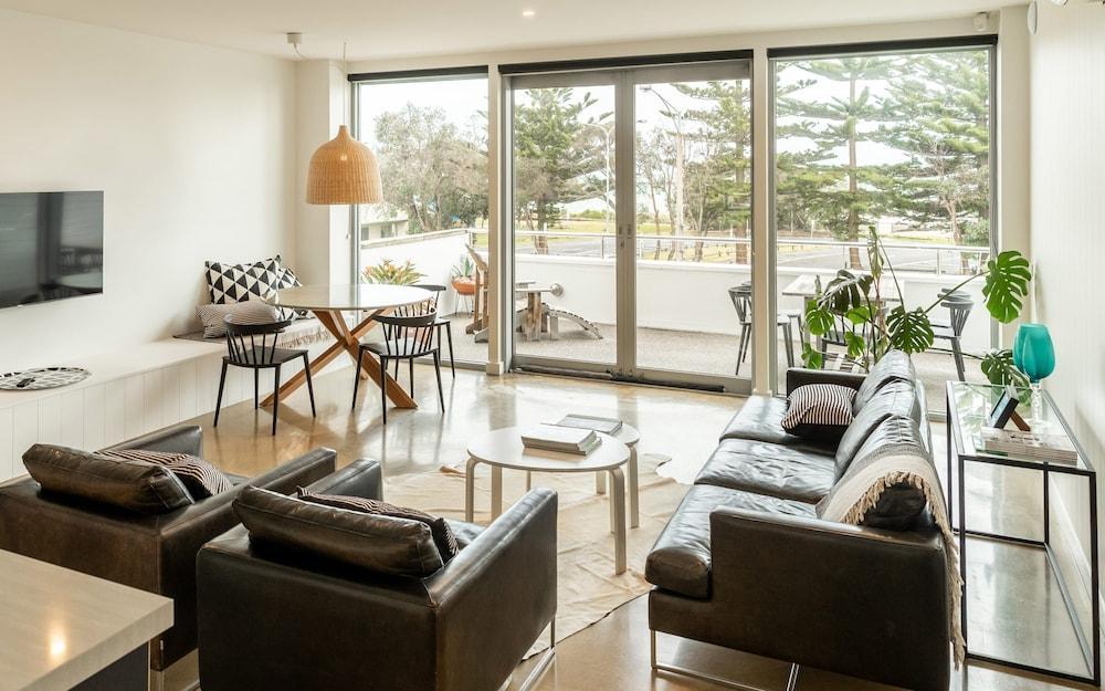 Aquabelle Three on Rye Beach Room Type - House