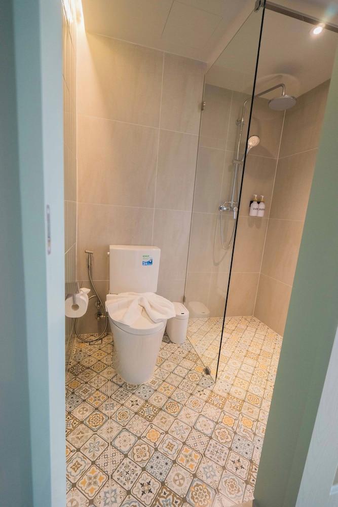 TUAN Hotel Bangkok near Wat Arun Room Type - Executive Suite, 1 King Bed, City View