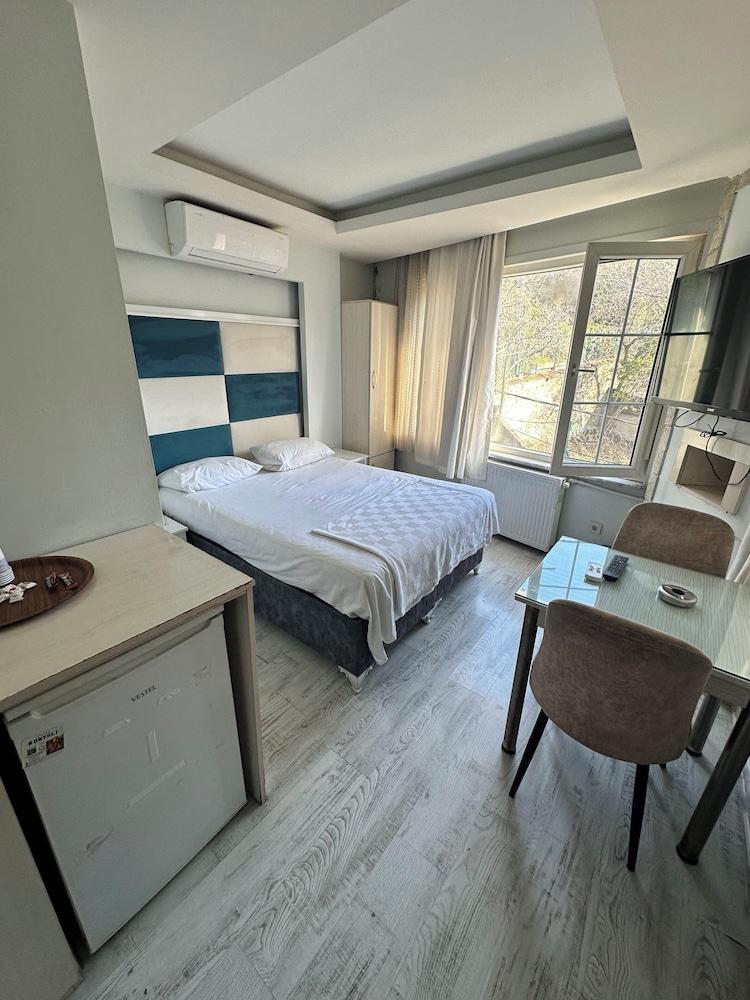 İsthouse Room Type - Classic Apartment, Garden View