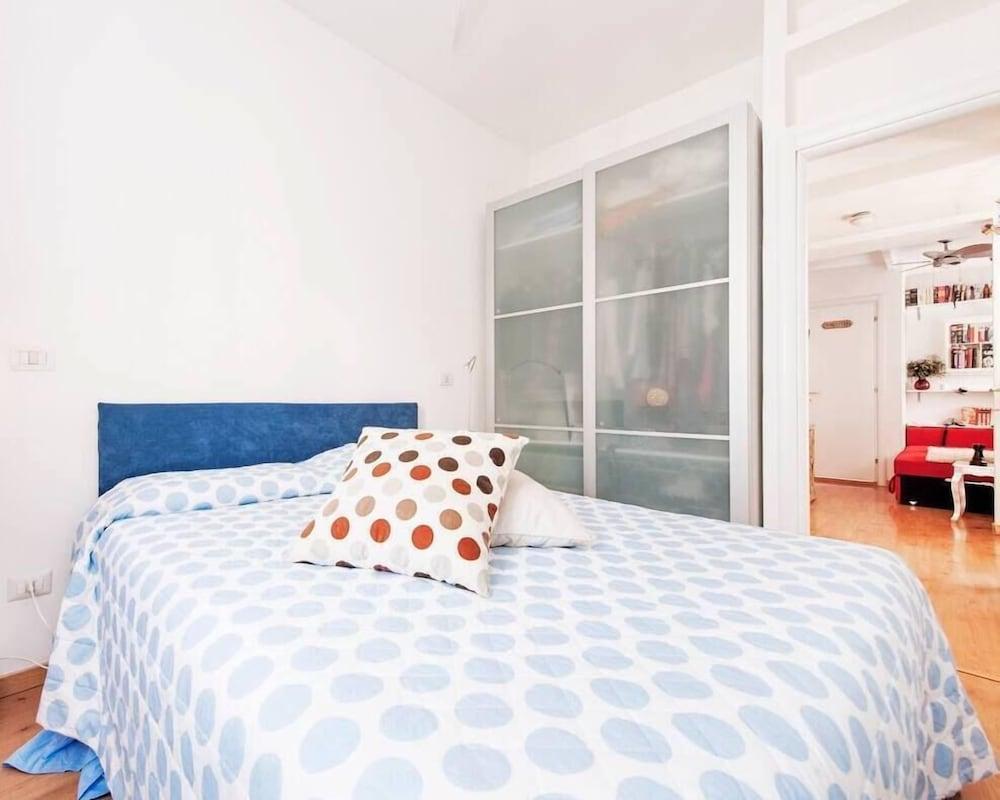 Central Station Terrace Apartment - Tap to explore photos