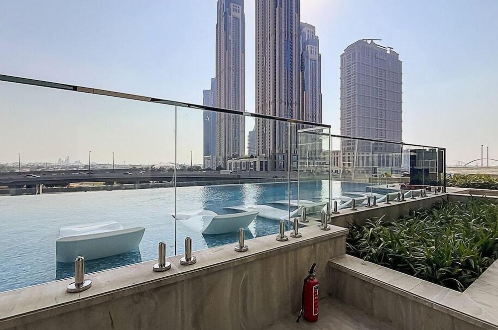 Stunning 2BR Apt – High-Floor with Breathtaking Views - Tap to explore photos
