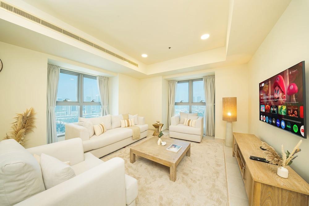 PVH - 3BR & Maids Room - Princess Tower