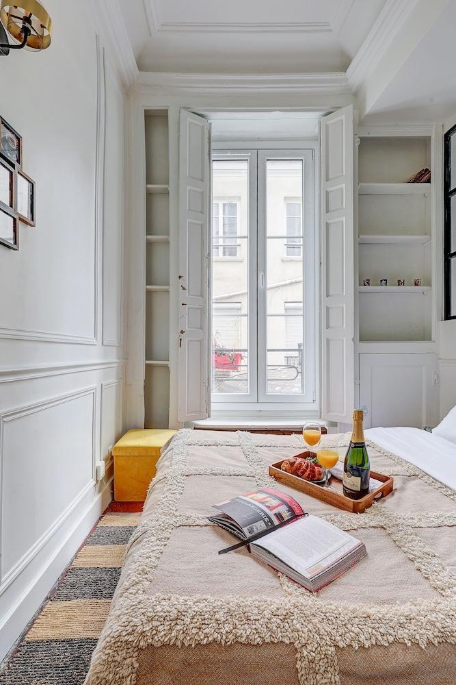 Chic 1BR Flat - Le Marais Charm