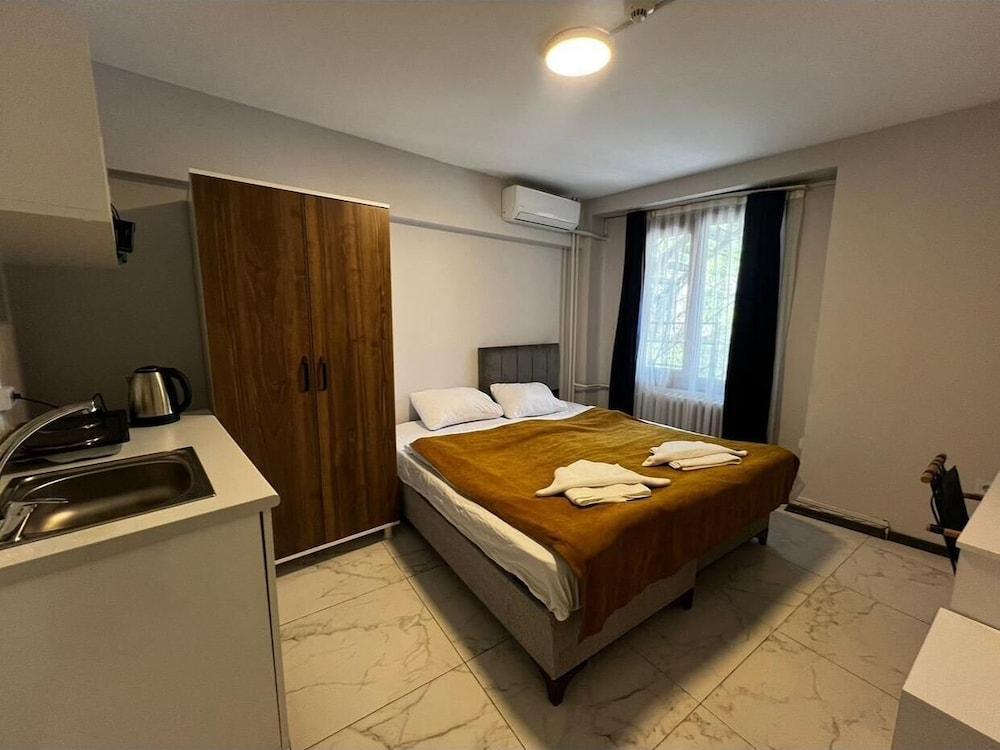 Digital Nomad House Room Type - Design Studio