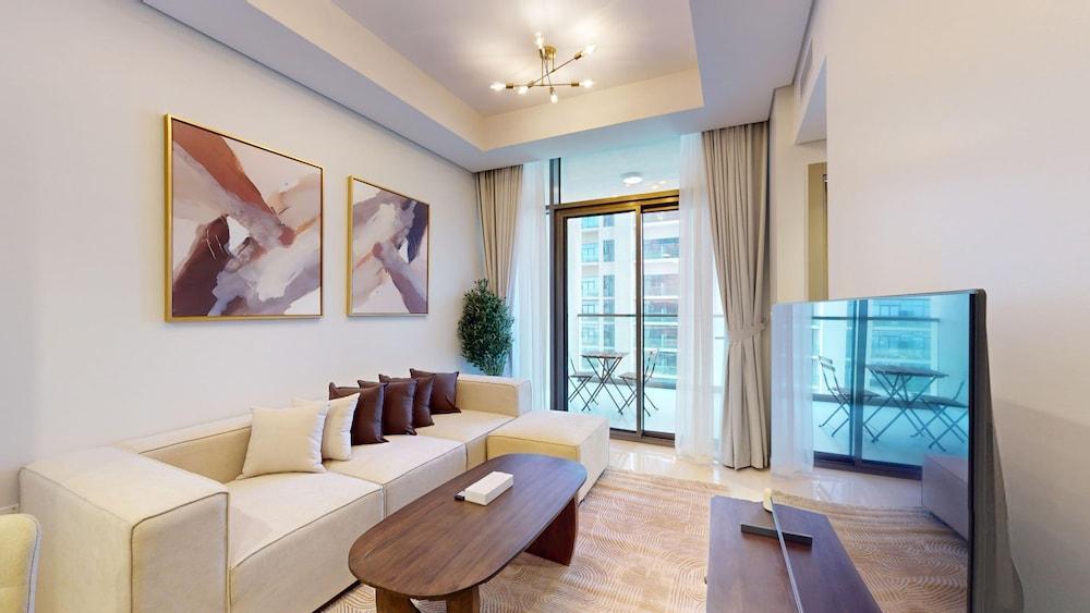 Business Bay - Aykon City C 3307