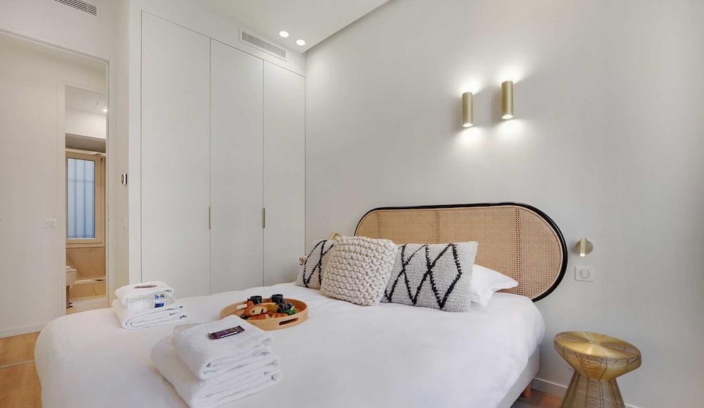Charming 3-bedroom Flat - Le Marais - Tap to explore photos