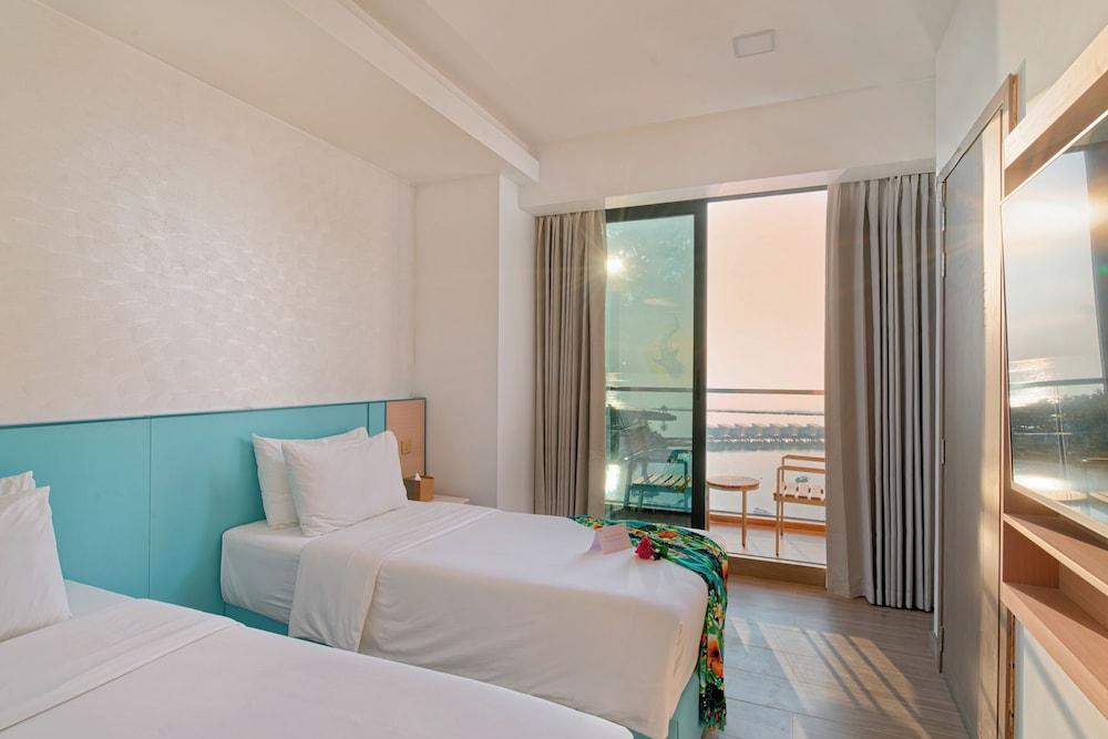 h78 Guraidhoo Room Type - Sunrise Ocean Peak