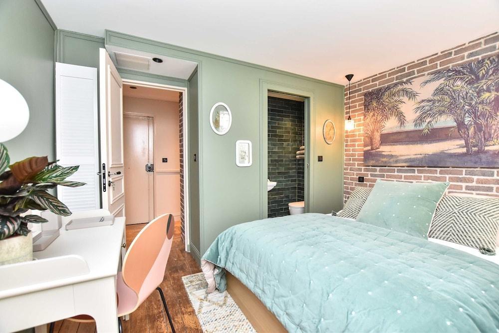 Charming 3BR Apt- Montorgueil / Rapublique - Tap to explore photos