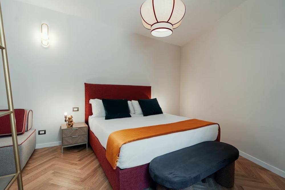 Casa Mia Navona Room Type - Deluxe Triple Room