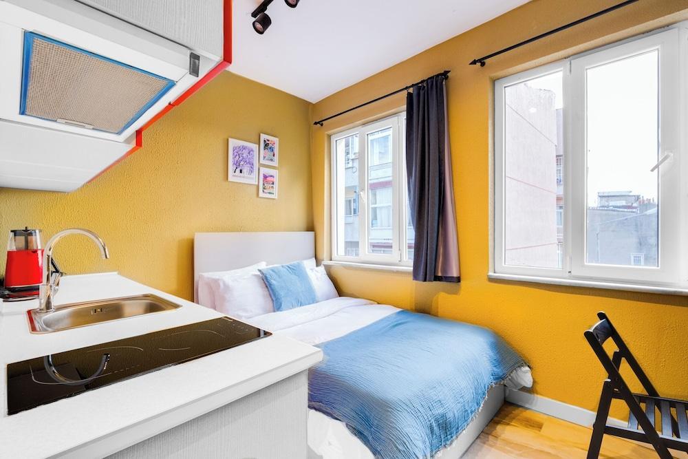 K-K Suites & Apartments