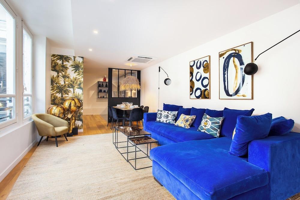 Charming Apartment - 3br/6p - Faubourg-du-roule - Tap to explore photos