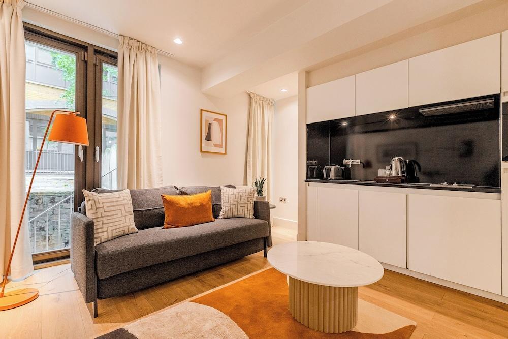 Your Apartment - St. Paul's Room Type - Design Apartment