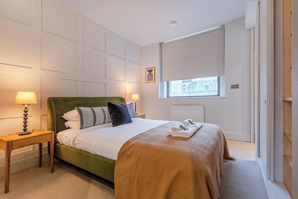 Your Apartment - St. Paul's Room Type - Classic Apartment
