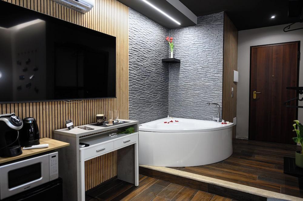 La Dimora del Re Room Type - Luxury Room, Balcony, City View