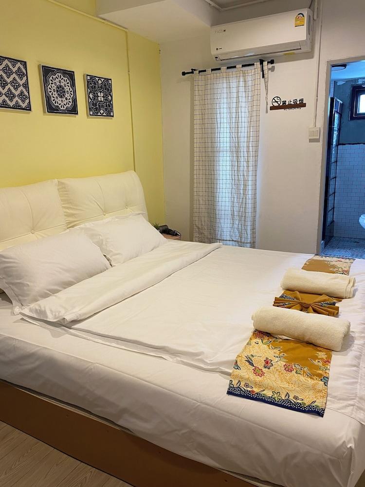 BG PROSPER HOSTEL Room Type - Comfort Double Room, Ensuite
