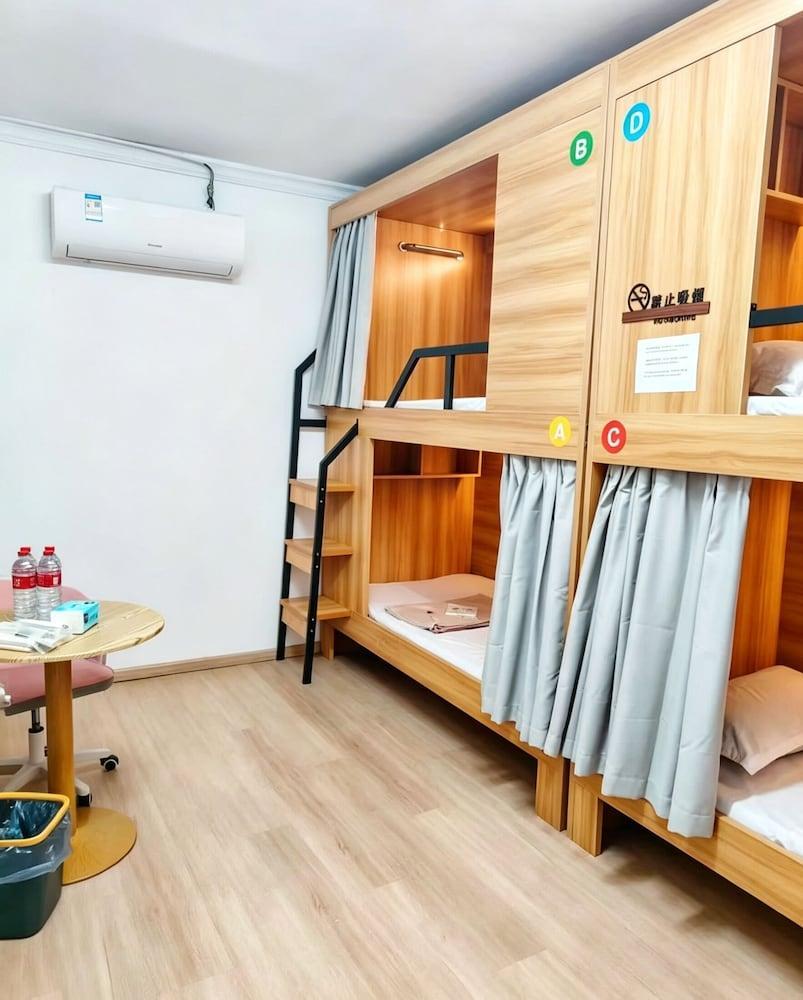 BG PROSPER HOSTEL Room Type - Basic Quadruple Room