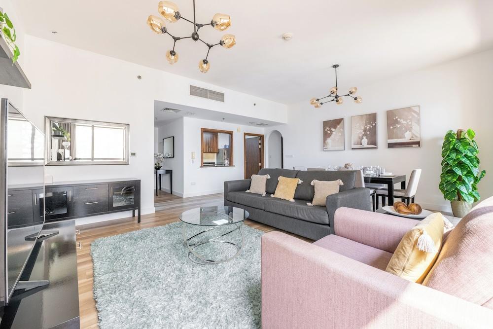 Luxe Marina View Retreat - 2BDRM - Tap to explore photos