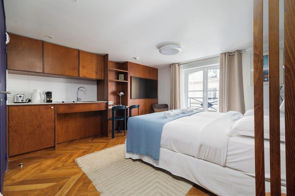 Hotel Paris La Belle - Marais Room Type - Deluxe Studio, City View
