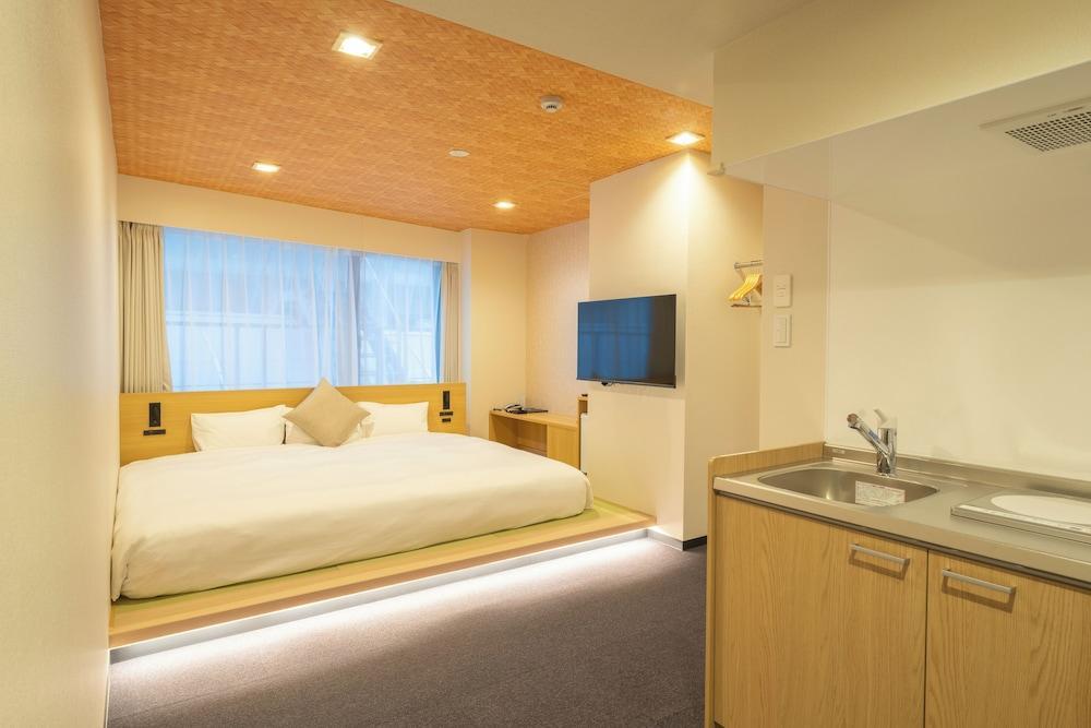 Tosei Hotel Cocone Kamata Room Type - Japanese Modern Large King, Non Smoking