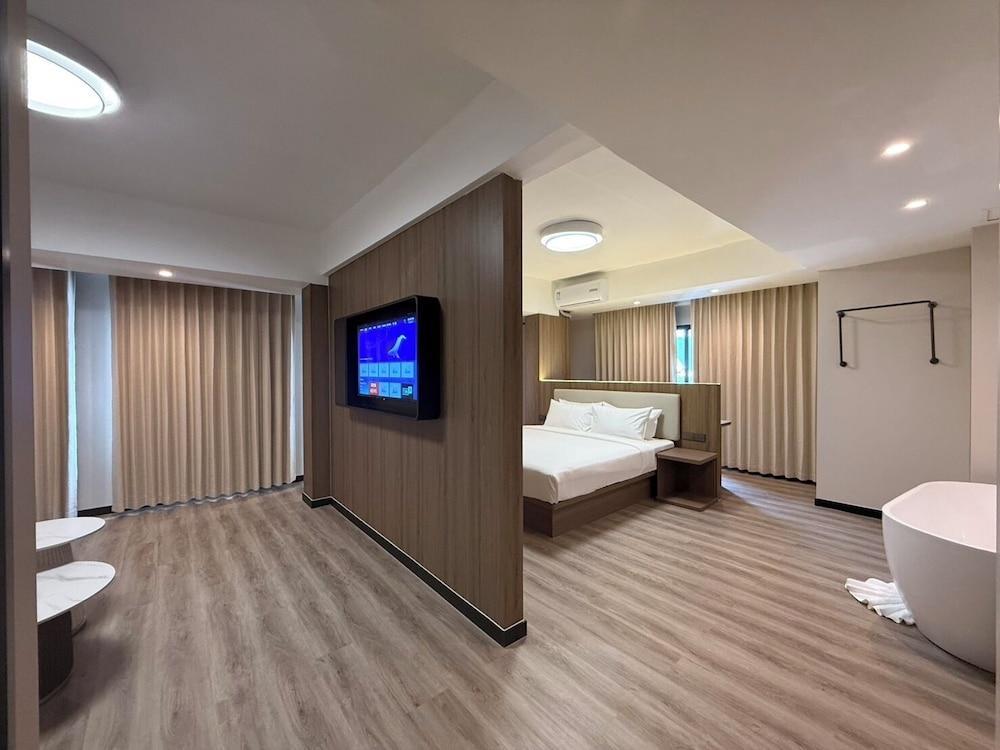 Star Hotel Pattaya Room Type - Star Suite
