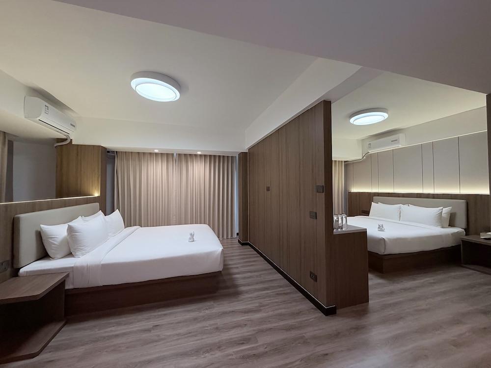 Star Hotel Pattaya Room Type - Family Junior