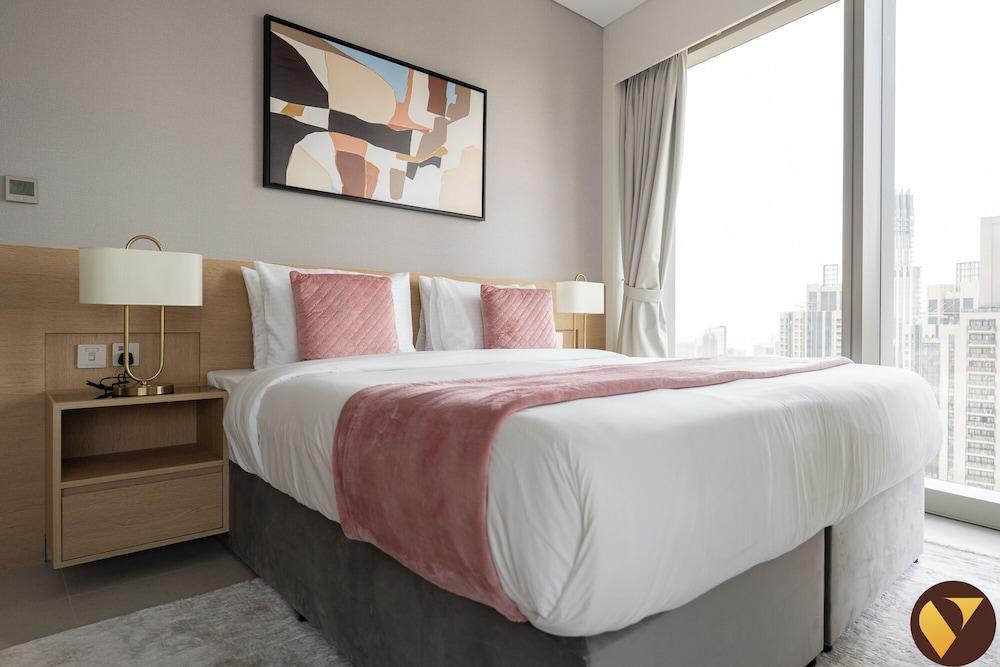 Vogue | Grande near Burj Khalifa | Dubai Mall Room Type - Luxury Apartment, 2 Bedrooms, Balcony, City View Vogue | Grande near Burj Khalifa | Dubai Mall Room Type - Luxury Apartment, 2 Bedrooms, Balcony, City View