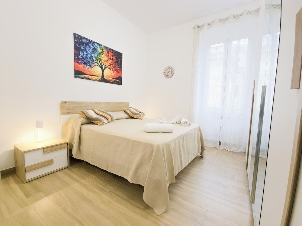 Testaccio Patty Flat Room Type - Apartment, 1 Queen Bed with Sofa bed, Kitchen, Courtyard View Testaccio Patty Flat Room Type - Apartment, 1 Queen Bed with Sofa bed, Kitchen, Courtyard View