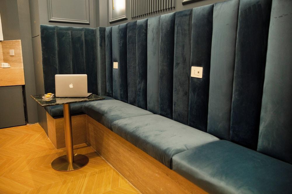 Unicum Trastevere Suites