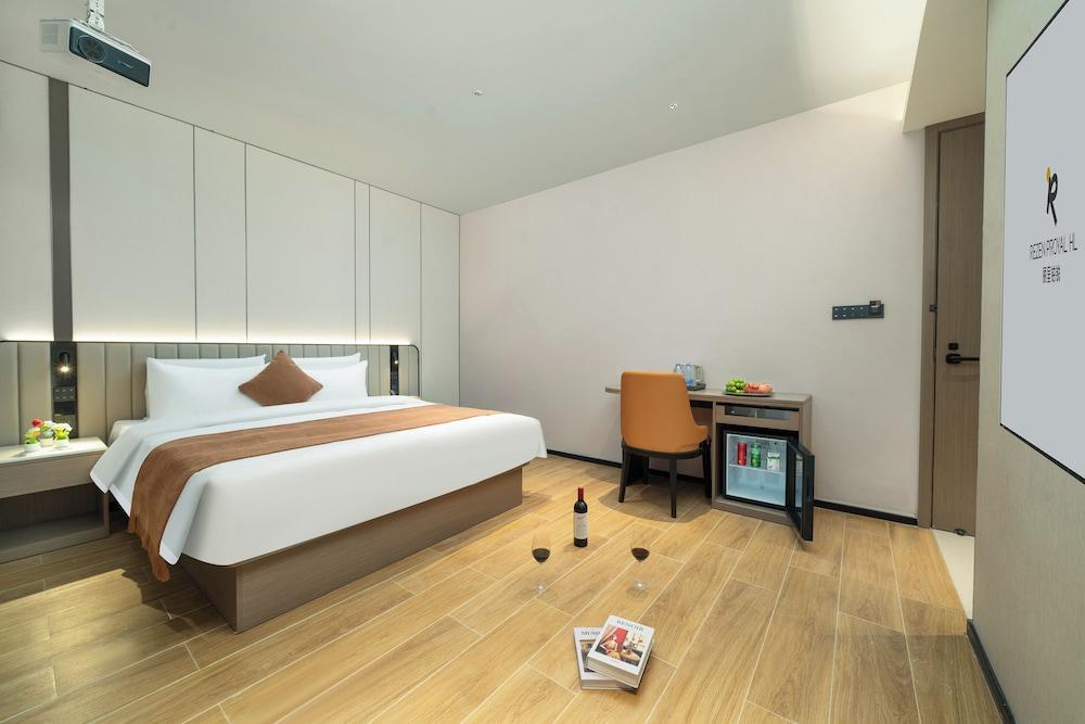 Licheng Platinum Hotel - Tap to explore photos