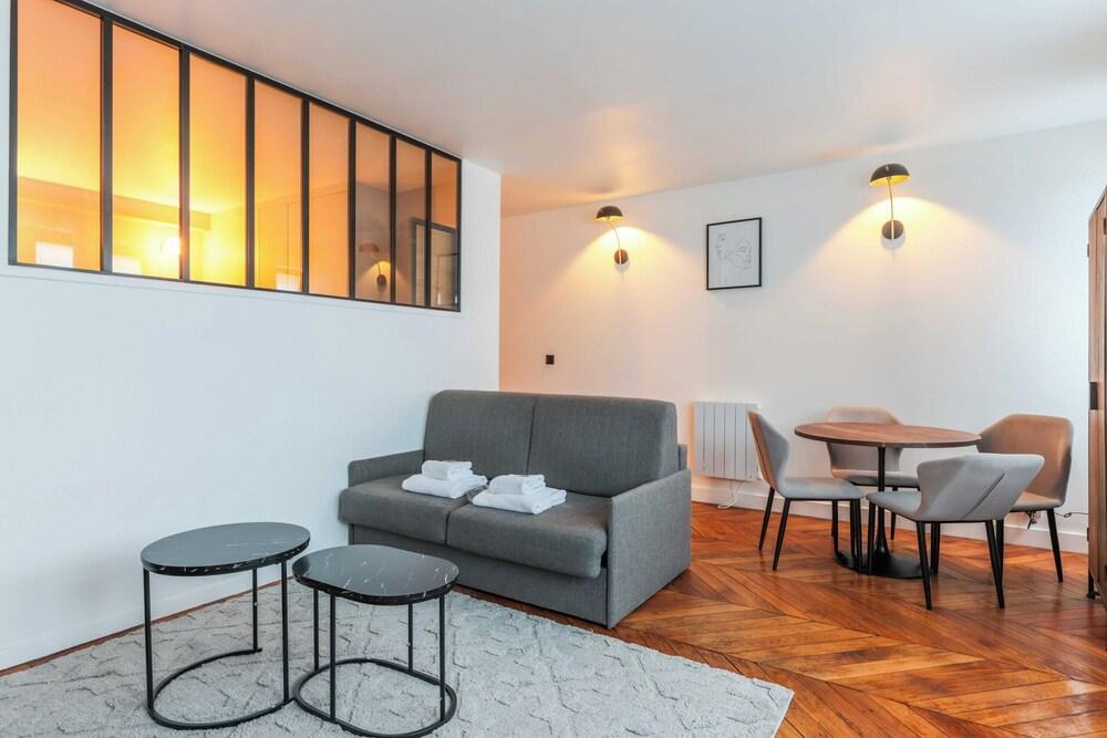 Cosy Flat - 1br/4p - Porte de Montreuil - Tap to explore photos
