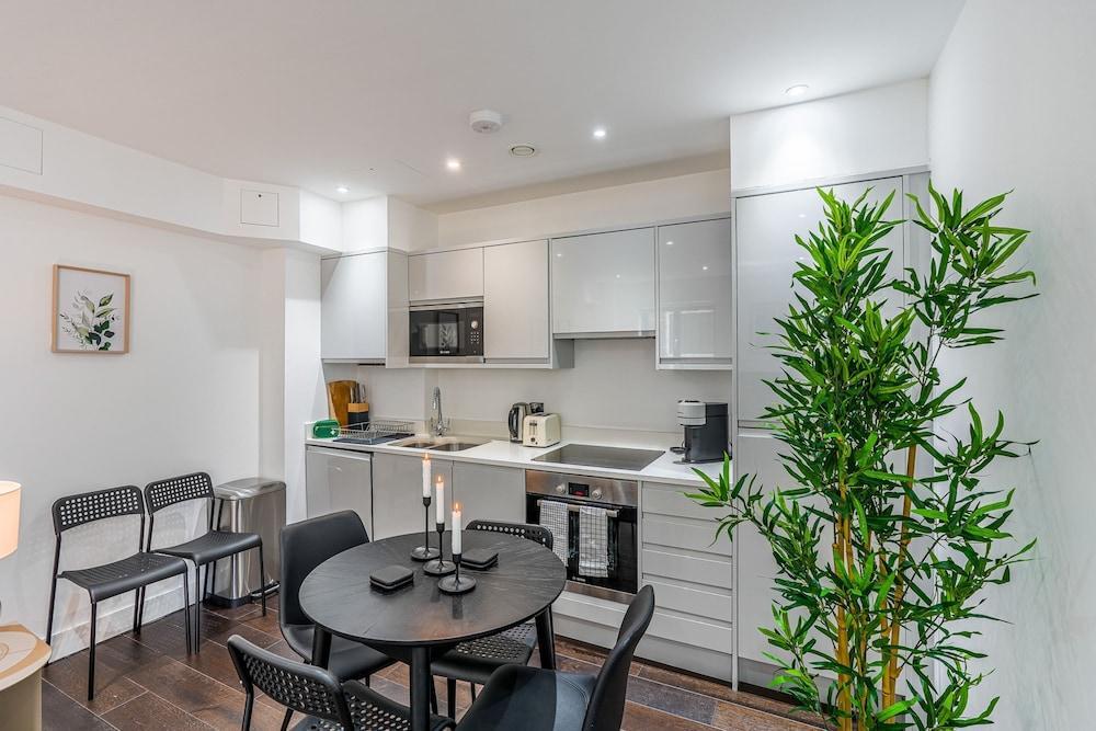Perfect London Old Brompton Apartment