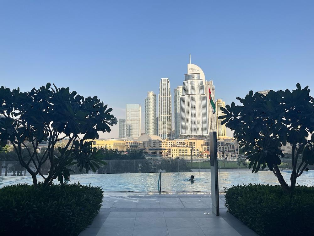 Luxury 1BR 5 star Apt Burj Khalifa View - Tap to explore photos