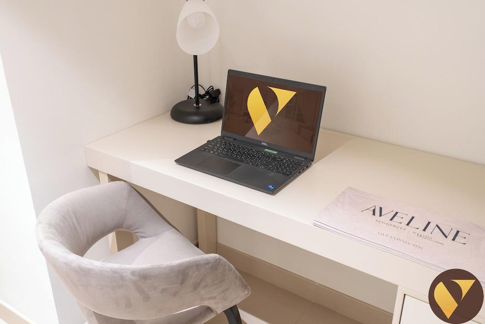 Vogue| Boulevard Point Direct access to Dubai Mall Room Type - Luxury Apartment Vogue| Boulevard Point Direct access to Dubai Mall Room Type - Luxury Apartment