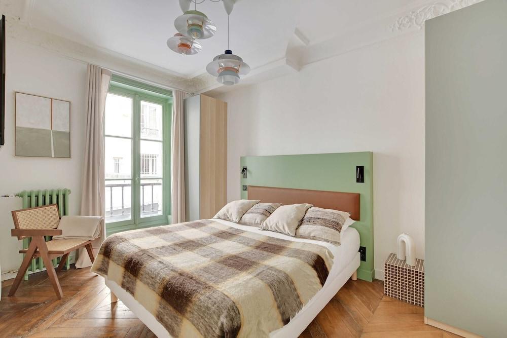 Splendid Apartment With A/C - 2ch/6p - St Germain - Tap to explore photos