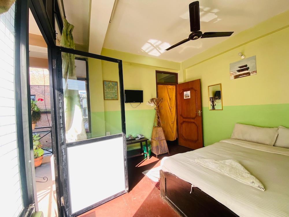 Three Peaks Inn Room Type - Comfort Double or Twin Room, City View Three Peaks Inn Room Type - Comfort Double or Twin Room, City View