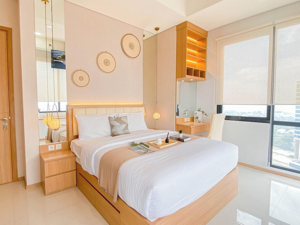 Warm Contemporary 2Br Apartment At Samara Suites Room Type - Deluxe Apartment
