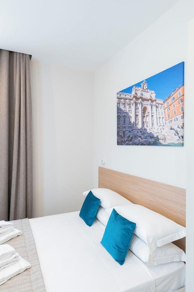 Imperium Suite Trevi Room Type - Family Quadruple Room