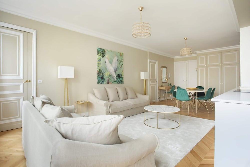 Sublime Apartment Haussmann Opera Room Type - Apartment