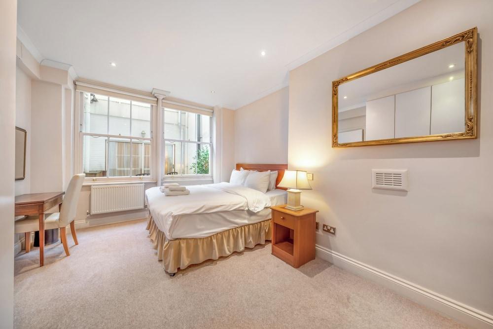 Hertford House Mayfair - Tap to explore photos